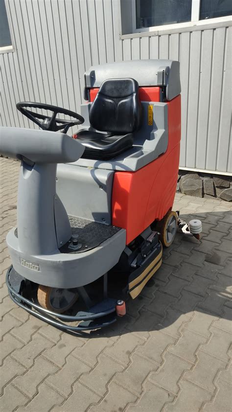 Szorowarka HAKO B 115 R TB 900 2015r Tanie Szorowarki Pl