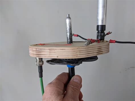 Vertical HF Antenna For SOTA