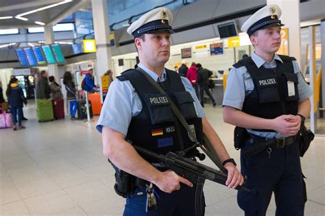 German Police Airport Officials Call For Security Review Wsj