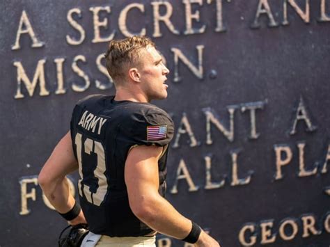 ARMY QB BRYSON DAILY’S MEMORABLE SEASON LEADS TO HEISMAN TROPHY TALK ...