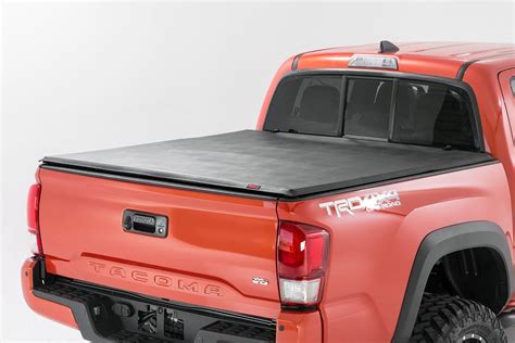 Soft Tri Fold Bed Cover For 16 18 Toyota Tacoma Rough Country Suspension Systems®