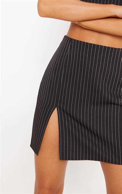 Black Pinstripe Split Detail Mini Skirt Prettylittlething Usa