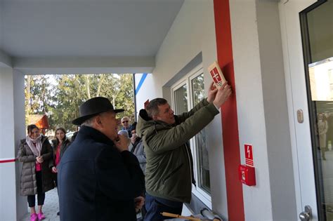 Uroczyste Otwarcie Centrum Opieku Czo Mieszkalnego W Lipsku Radomskie