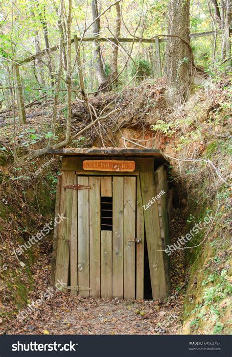 Old, Damaged Gold Mine Entrance Stock Photo 64562797 : Shutterstock