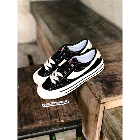 Jual Original Sepatu Compass Retrograde Low Black White Shopee