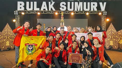 Fakultas Hukum Unhas Juara Pada National Moot Court Competition Nmcc