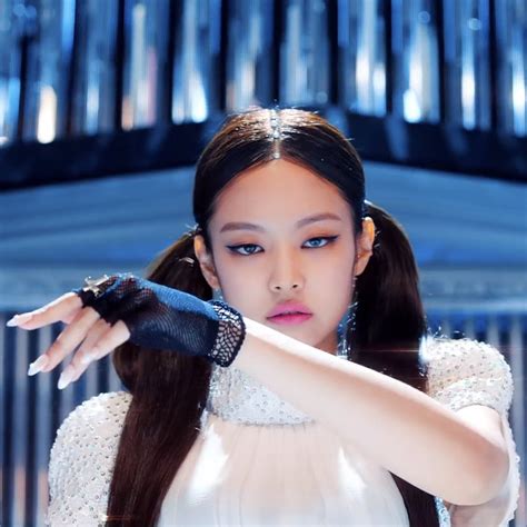 15+ Jennie Kim Eyes, Yang Indah!