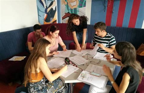 Universitatea Babe Bolyai Este Prima Universitate Din Rom Nia I Ntre Primele La Sut Din