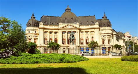 Calea Victoriei Tour - Visit Bucharest