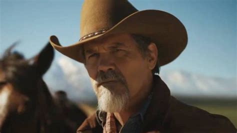 After Josh Brolin Shared Nude BTS Photo From Outer