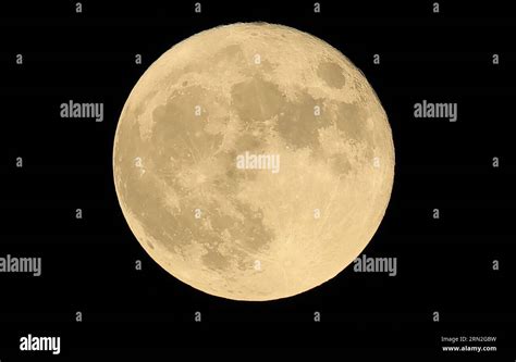 St Aug Super Blue Moon A Rare Super Blue Moon Appears In The