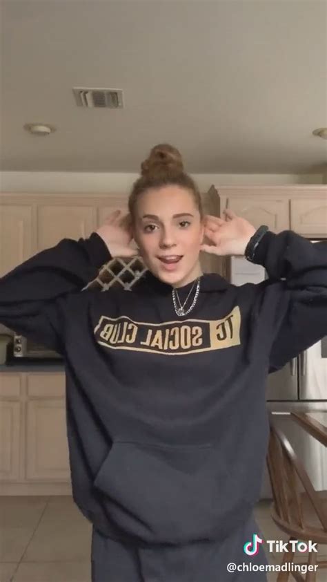 Lesbian Discover 110 Lesbian Tik Tok Ideas Gay Humor Lgbt Humor And More