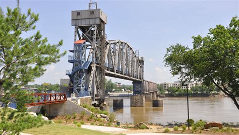 Where You Can Ride The Rails Around Arkansas On National Train Day