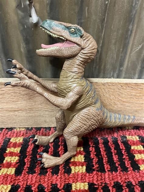 Jurassic World Velociraptor Figure Delta - Etsy