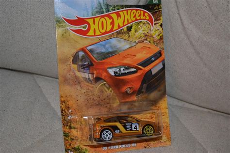 Ford Focus RS Orange Hot Whee ᐈ Pette på Tradera