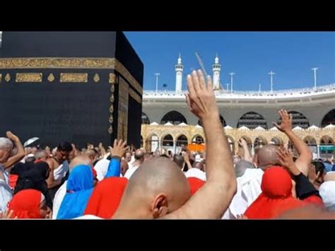 Suasana Di Luar Masjidil Haram Setelah Tawaf Dan Sa I Feb Travel