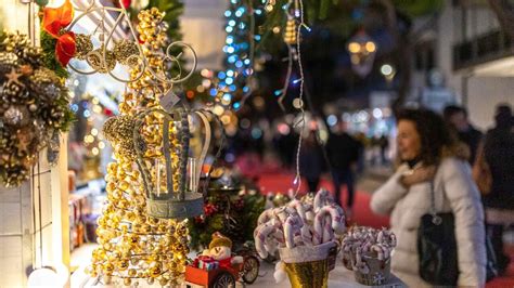 Il Villaggio Di Natale Di Jesolo Con 70 Casette Artigianato E Prodotti