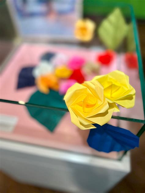 Origami Blumen Und Kinder Blumen Schminken Programm Flower Power