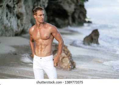 13 186 Naked Beach Model Images Stock Photos Vectors Shutterstock