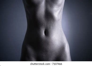 3 Hundred Naked Woman Silver Body Paint Royalty Free Images Stock Photos Pictures Shutterstock