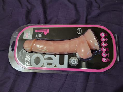 Blush Neo Elite 7 5 Inch Dildo With Balls Review Tried Tested
