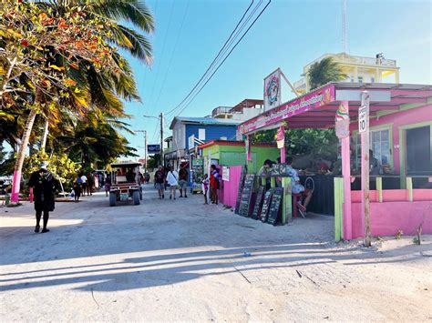 caye-caulker-belize-17 • A Passion and A Passport