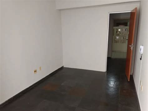 Sala Comercial Na Rua Padre Marinho Santa Efig Nia Em Belo