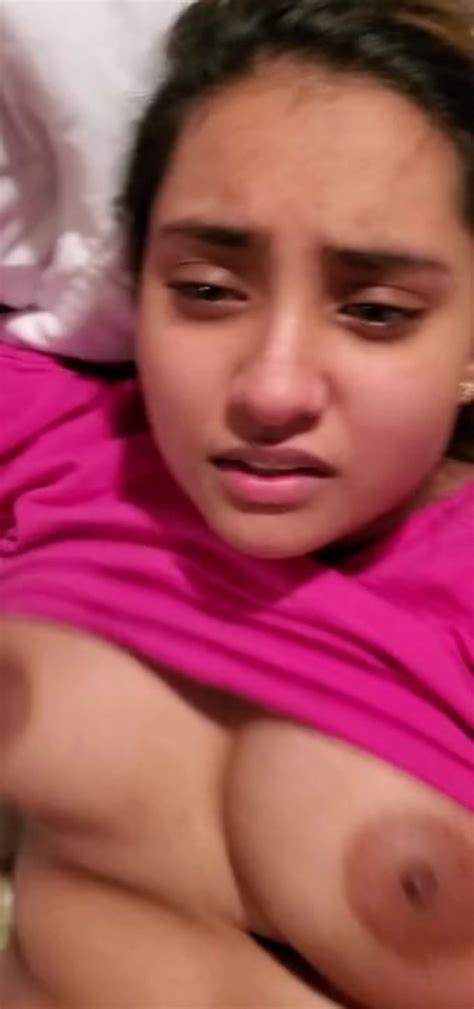 What S The Name Of Indian Girl Tiktok Insta Who Is Look A Like This NRI Babe Preeti Reply