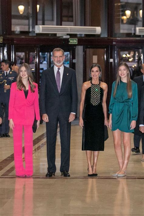 Épinglé par Marica Gallina sur Royals Leonor Crown Princess of Spain