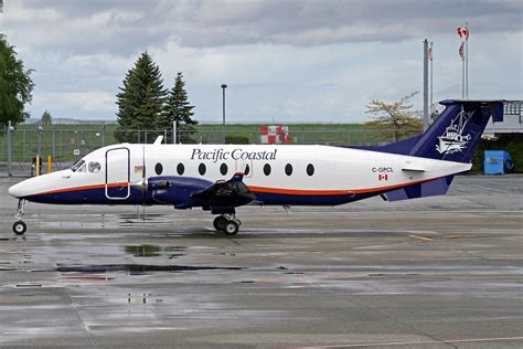 Pacific Coastal Beechcraft D C Gpcl Yvr Flickr