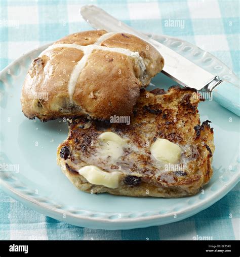 Hot Cross Bun Hot Buttered Stock Photo Alamy