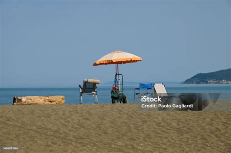 Free Beach Of Albinia Stock Photo - Download Image Now - Backgrounds ...