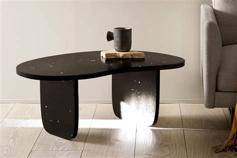 10 Easy Pieces: Recycled Plastic Furniture - Remodelista 