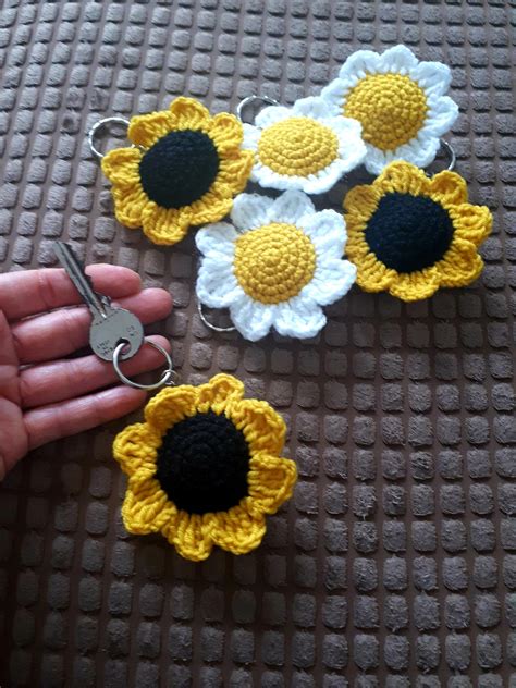 Porte Cl S De Fleurs Au Crochet Fait La Main Tournesol Ou Etsy