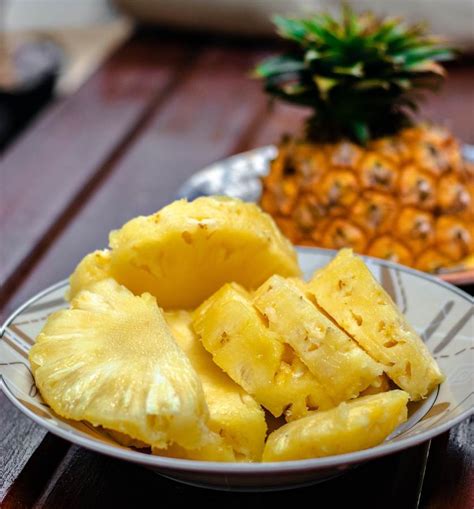 Piña: una fruta tropical llena de sabor y nutrientes - Agroferia