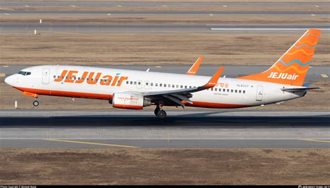 Hl Jeju Air Boeing R Wl Photo By Michael Wang Id