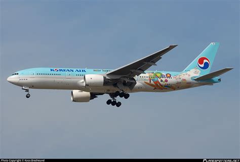 HL7752 Korean Air Boeing 777 2B5ER Photo By Koos Biesheuvel ID 212568