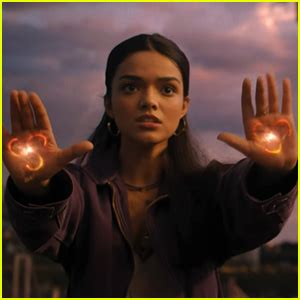 Rachel Zegler Appears to Have Superpowers in ‘Shazam 2′ Trailer – Watch ...