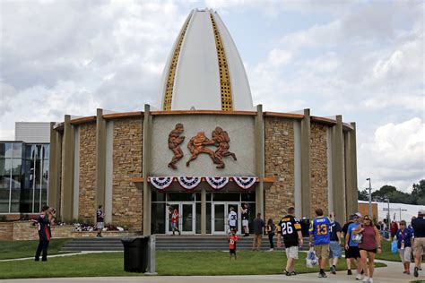 Pro Football Hall of Fame reopens, game still scheduled