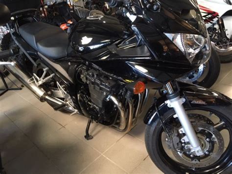 SUZUKI BANDIT 650 S 2005 650 cm3 moto routière 41 375 km Noir