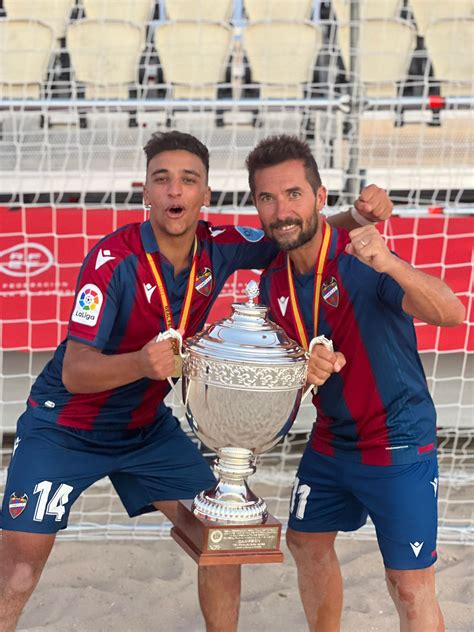 ¡Campeones de España de Fútbol Playa! | Levante UD | Web Oficial
