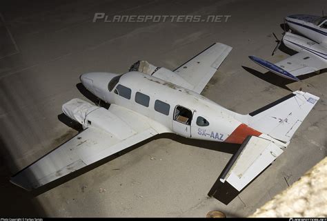 SX AAZ Private Piper PA 31 310 Navajo Photo by Farkas Tamás ID