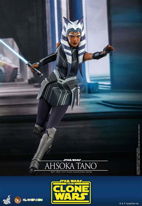Hot Toys TMS Star Wars The Clone Wars Th Scale Ahsoka Tano Collectible Figure