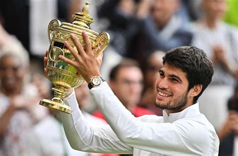 Tennis In Wimbledon Carlos Alcaraz St T Novak Djokovic Vom Thron Sport