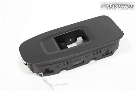 2017 2023 Cadillac Xt5 Front Right Side Door Window Button Switch Bezel Trim Oem Ebay