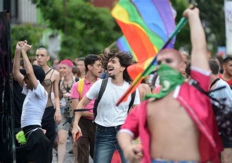 Por qué en junio se celebra el mes del Orgullo Gay