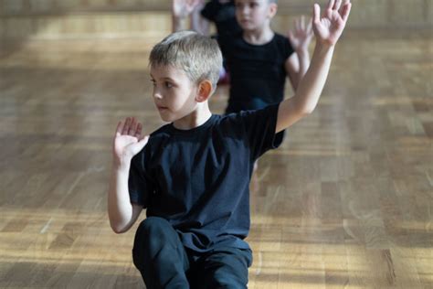 Danza Y Movimiento Infantil Expresarte Madrid Escuela De Danza