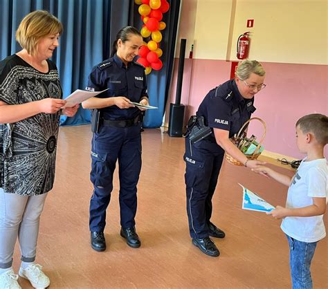 Moje Bezpieczne Wakacje Spotkanie Z Policjantamimoje Bezpieczne