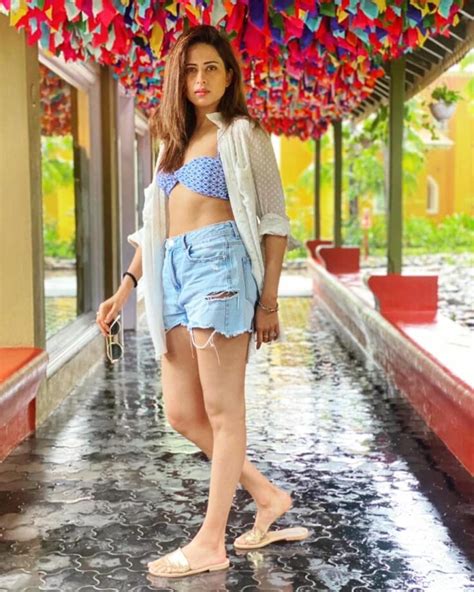 Sargun Mehtas Hottest Outfits To Ace Like A Hot Chic See Pics