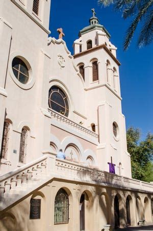 The Diocese of Phoenix begins to reopen churches after lockdown